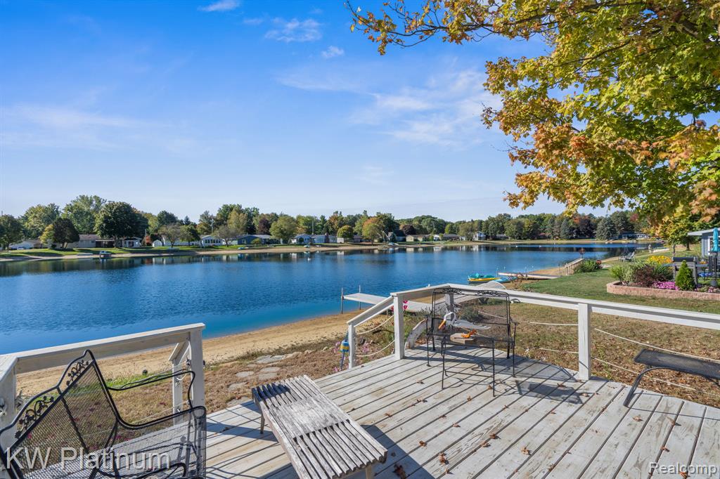 3269 Lake Drive, Fort Gratiot, MI 48059 — Photo 27