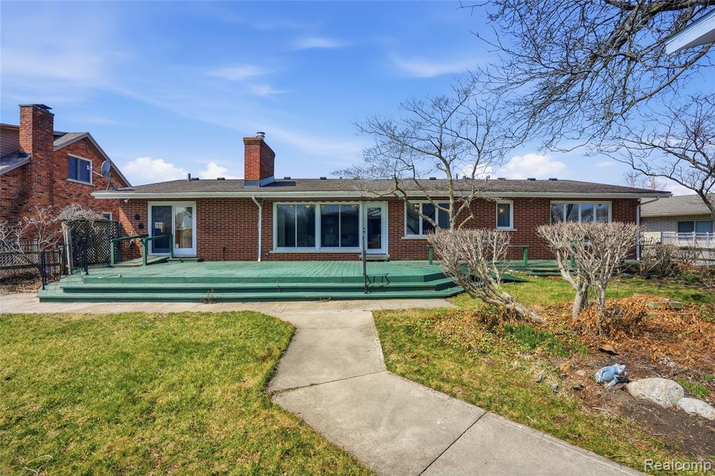 49750 Nautical Drive, Chesterfield, MI 48047 — Photo 25
