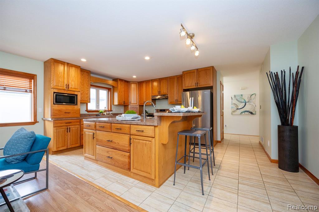 2540 SOUTHLAWN Street, Ypsilanti, MI 48197 — Photo 45