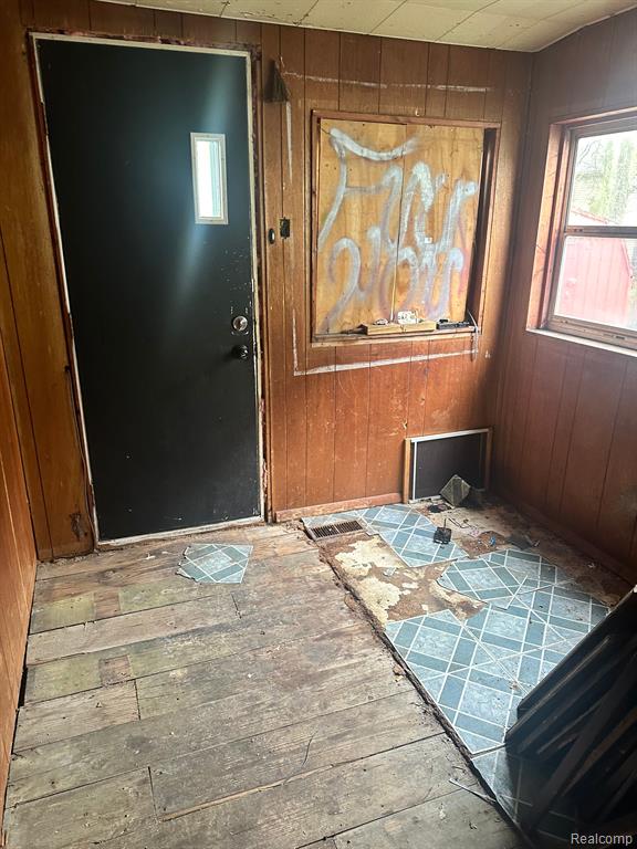 906 E 1ST Street, Monroe, MI 48161 — Photo 11
