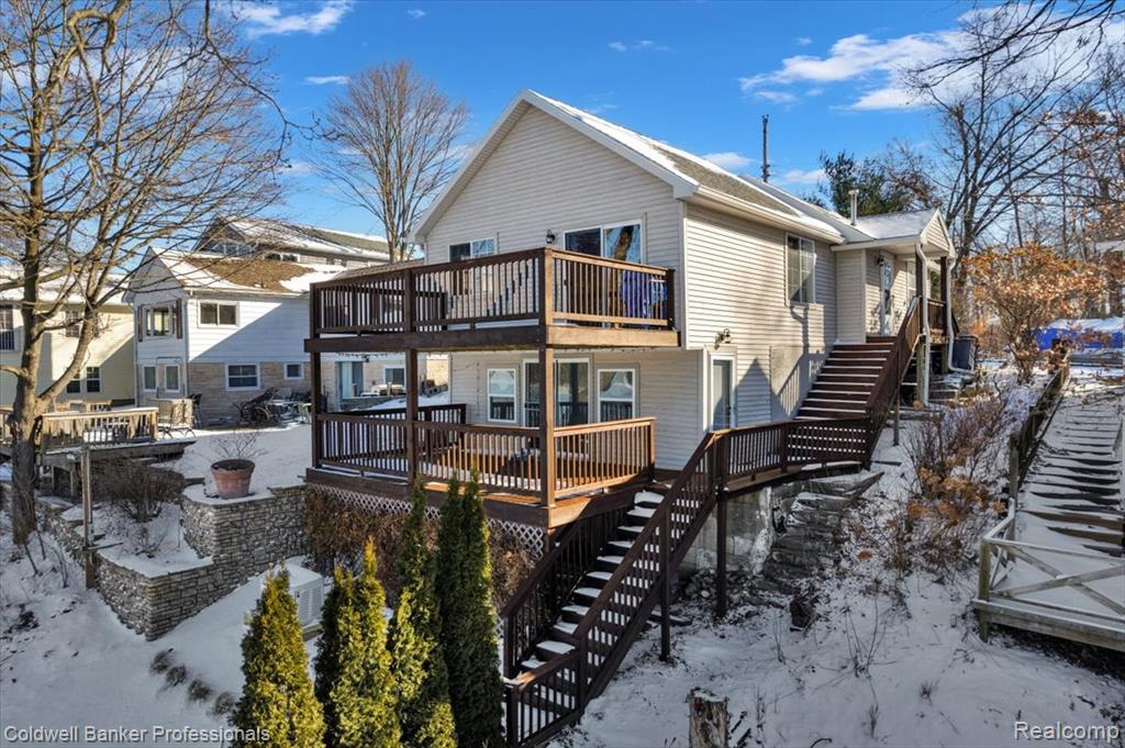 11050 Charles Drive, Byron, MI 48418 — front exterior