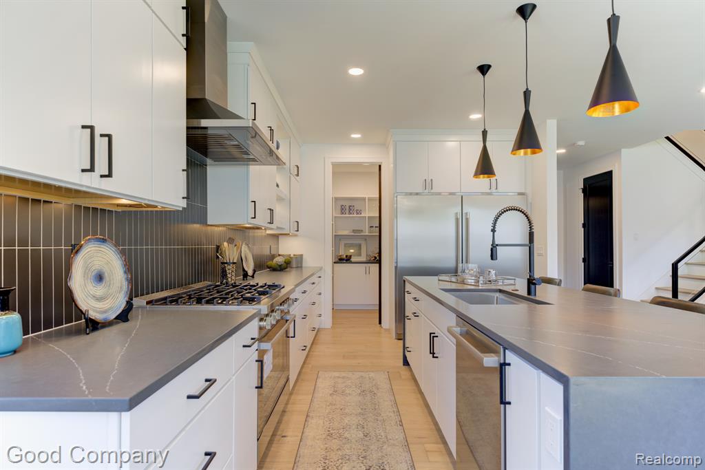 804 Irving Avenue, Royal Oak, MI 48067 — Photo 30