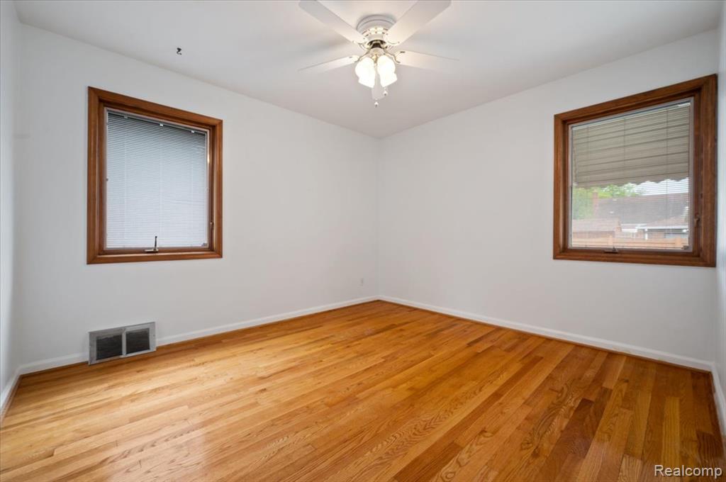 2211 White Avenue, Lincoln Park, MI 48146 — Photo 16