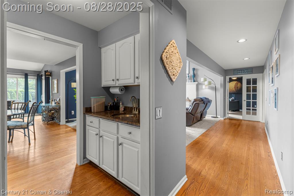 7270 Wadebridge Drive, Canton, MI 48187 — Photo 22