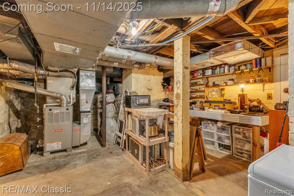 108 Washington Street, Holly, MI 48442 — Photo 44