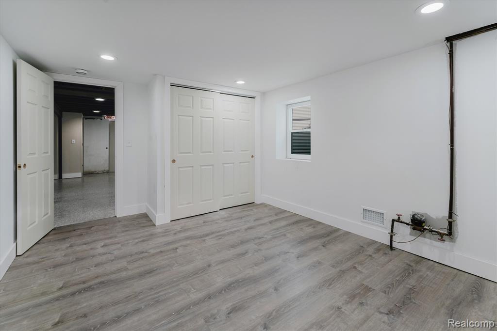 8355 HELEN, Center Line, MI 48015 — Photo 30