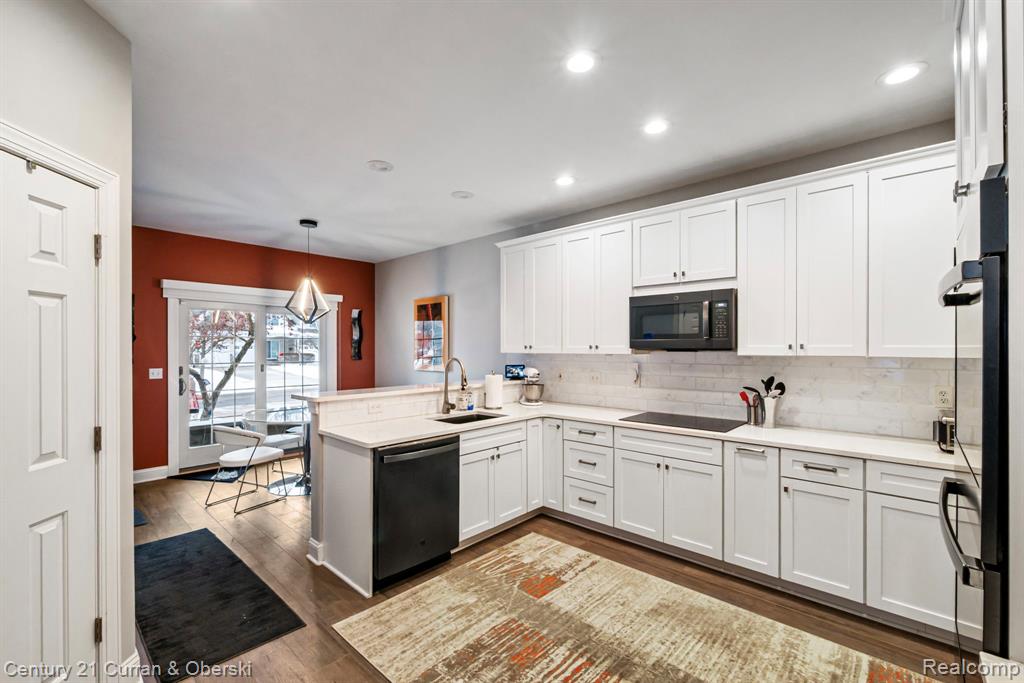 26024 Island Lake Drive, Novi, MI — Photo 22