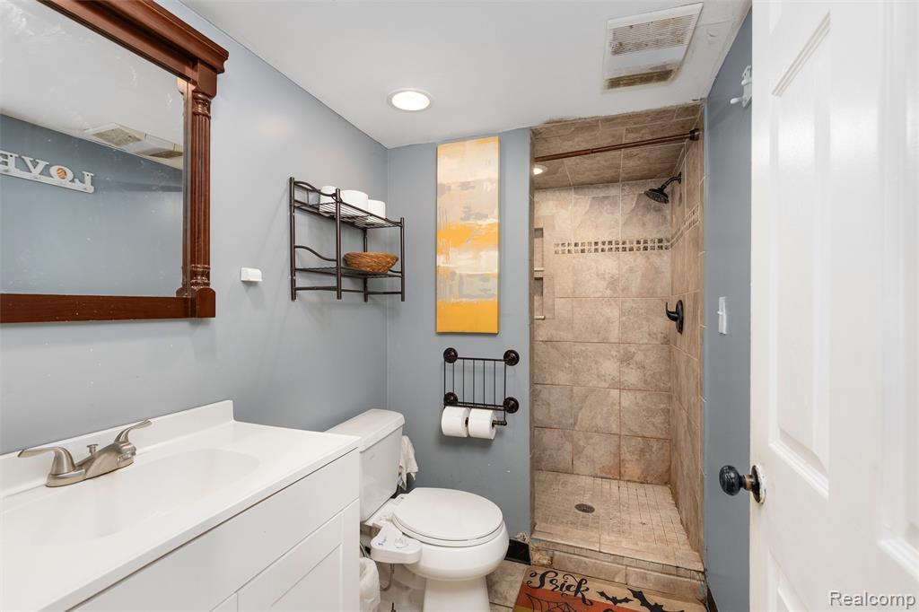 8181 Vermont Avenue, Warren, MI 48093 — Photo 22