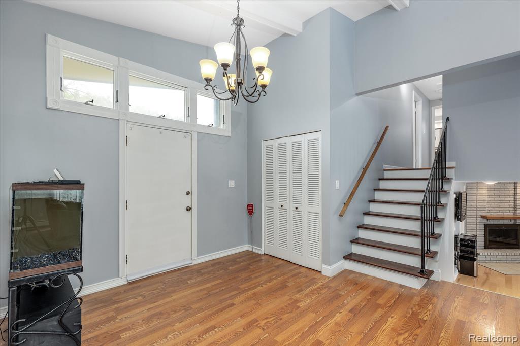 5559 Abington, West Bloomfield, MI — Photo 4