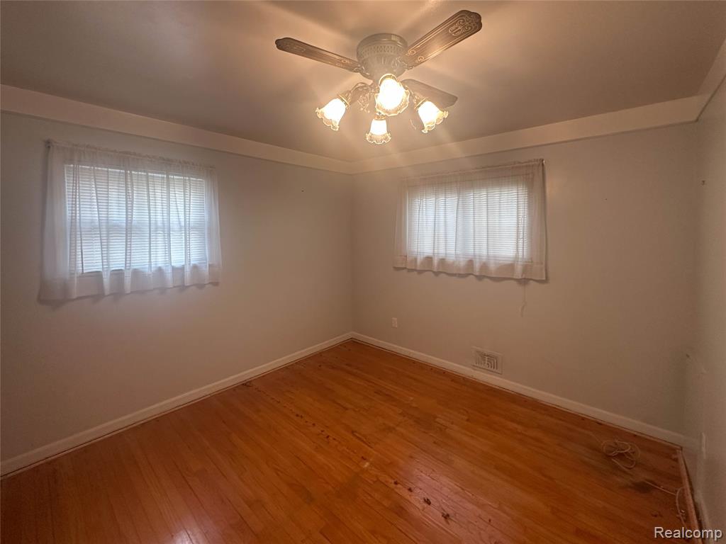 7555 Trafalgar Street, Taylor, MI 48180 — Photo 4