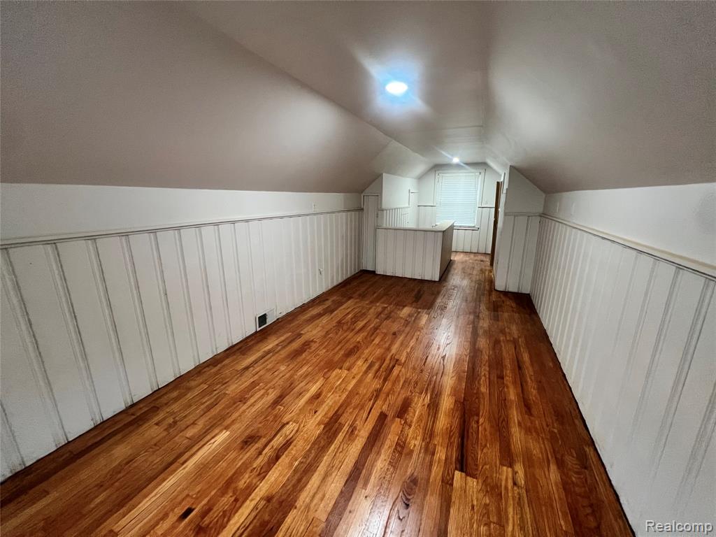 19445 Montrose Street, Detroit, MI 48235 — Photo 12