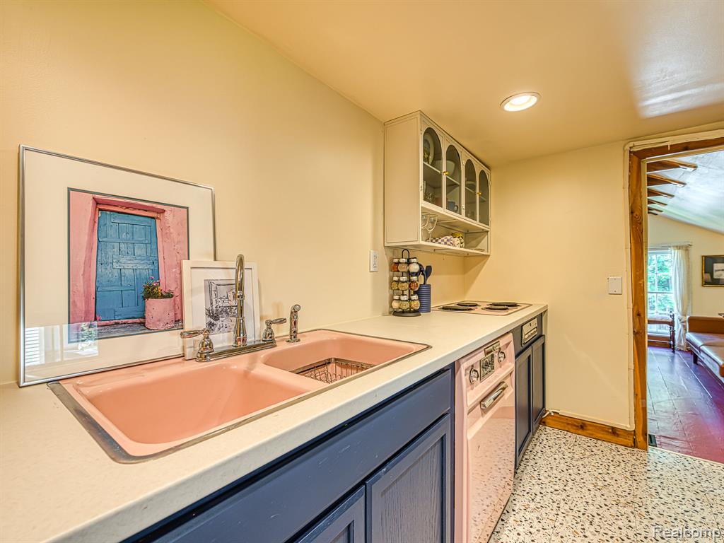 306 E Cross Street, Ypsilanti, MI 48198 — Photo 27