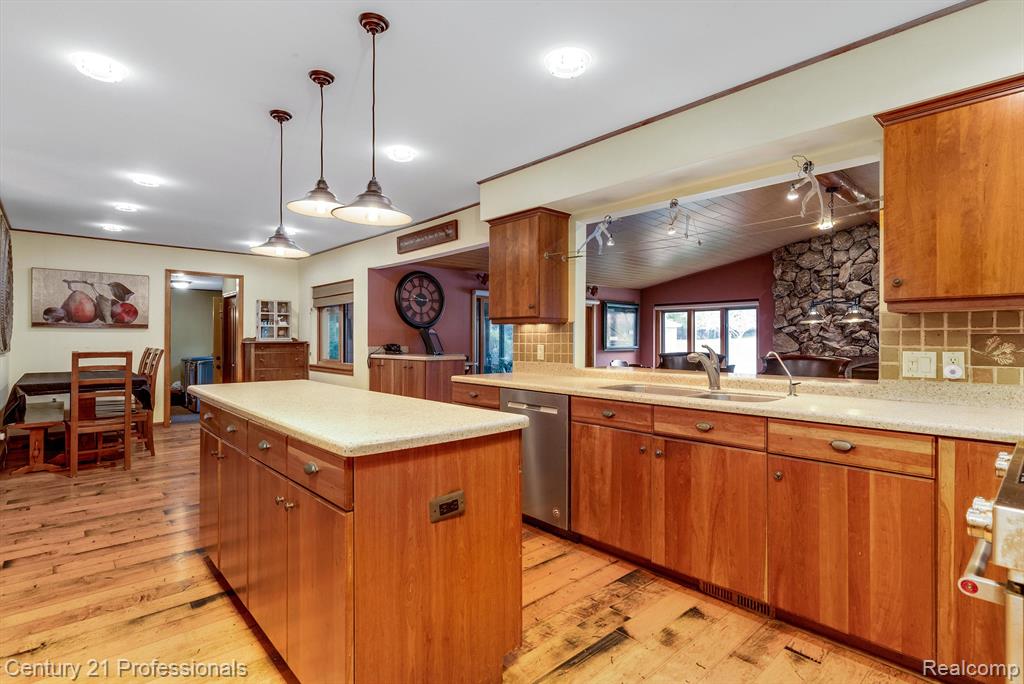 9601 KIER Road, Holly, MI 48442 — Photo 17