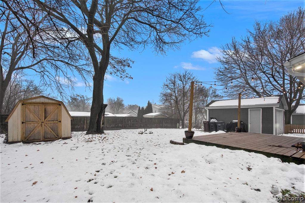 1770 N Maple Road, Ann Arbor, MI 48103 — Photo 32