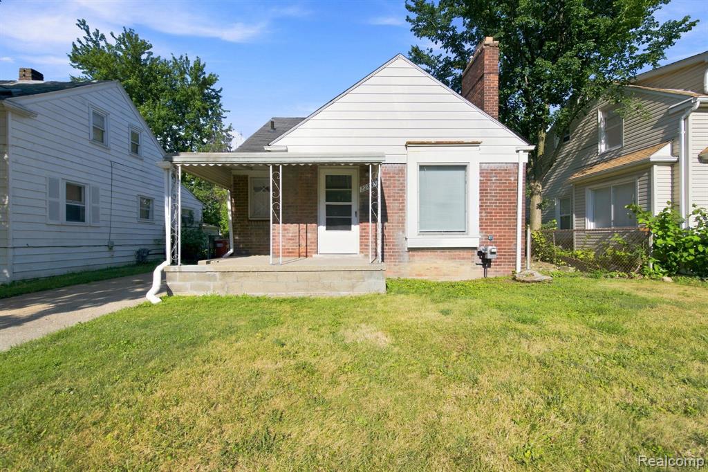 22845 Melrose Avenue, Eastpointe, MI 48021