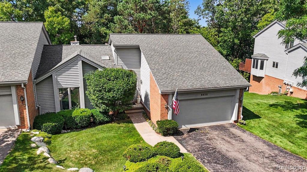 6638 Ridgeview Drive, Clarkston, MI — Photo 2