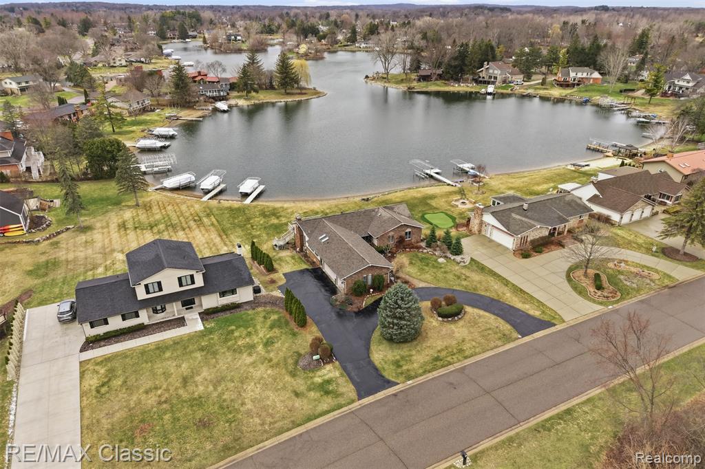 4871 Winewood Lane, Commerce Twp, MI 48382 — Photo 54
