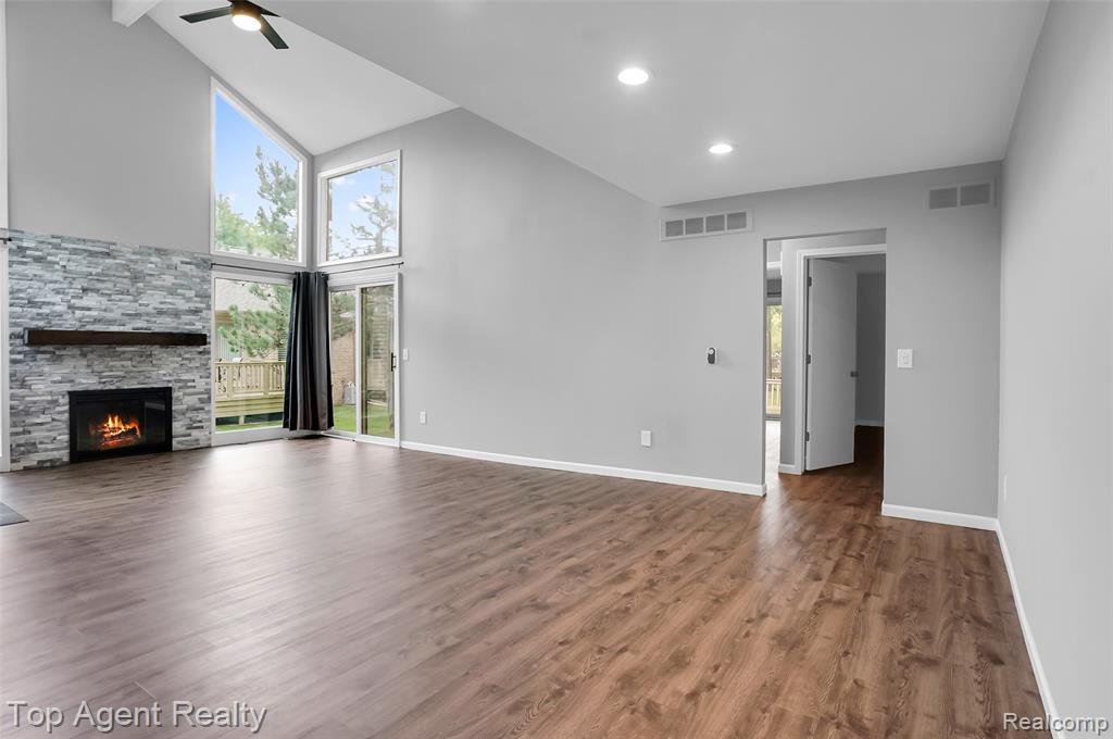 43088 W Kirkwood Drive, Clinton Twp, MI 48038 — Photo 15