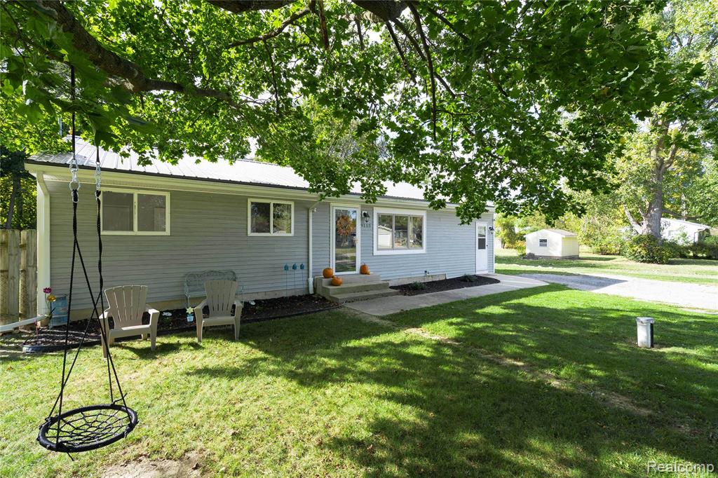 9115 Maplewood Drive, Clio, MI 48420 — Photo 3