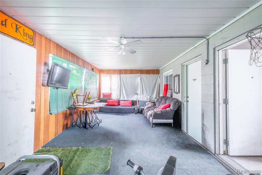 6395 Tanglewood Lane, Grand Blanc, MI 48439 — Photo 19