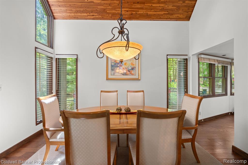 4943 CANYON OAKS Drive, Brighton, MI 48114 — Photo 18