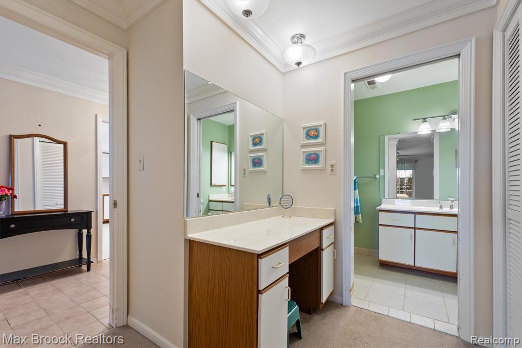 19710 W 13 Mile Road, 210, Beverly Hills, MI 48025 — Photo 20