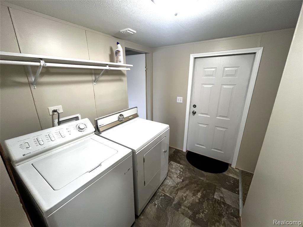 80 Pool Drive, Metamora, MI 48455 — Photo 18