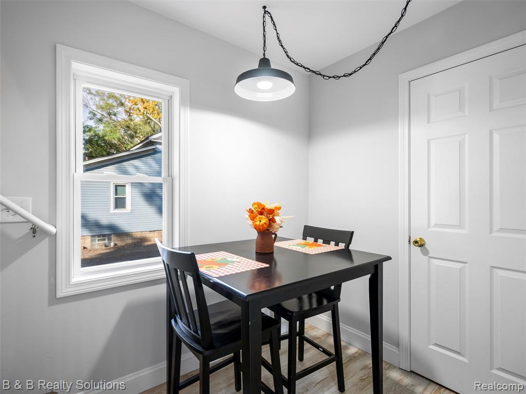 309 School Street, Almont, MI 48003 — Photo 9