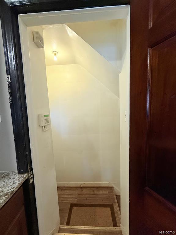 9583 RUTLAND Street, Detroit, MI 48227 — Photo 27