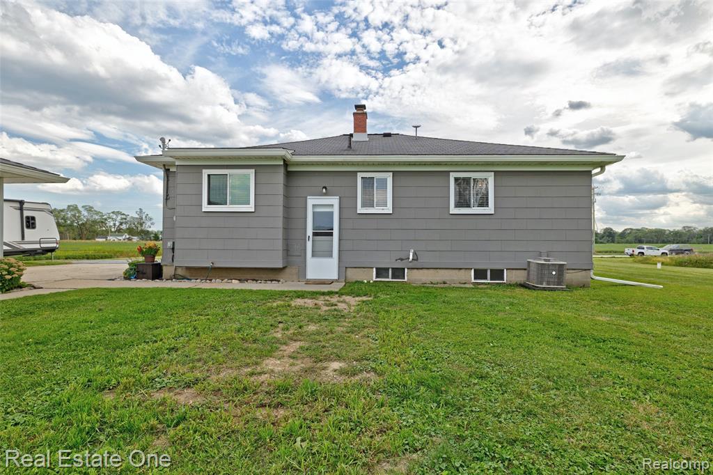 9772 Crawford Road, Columbus, MI — Photo 47