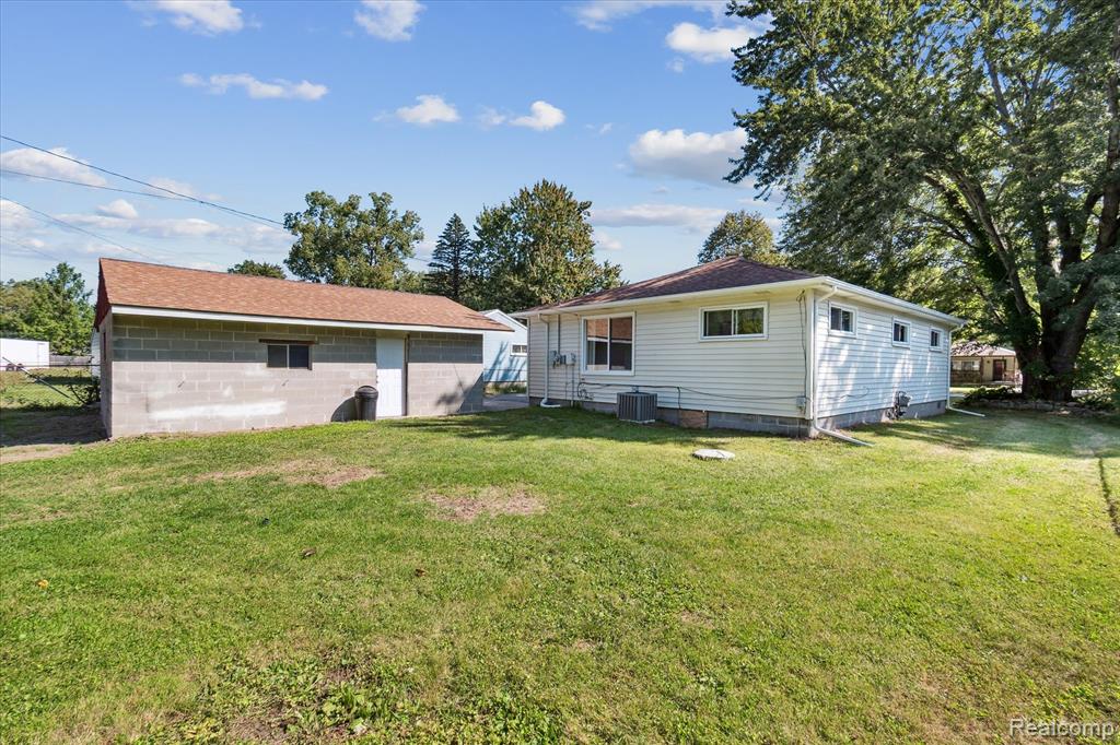 21832 Fenster Street, Sumpter, MI 48111 — Photo 39