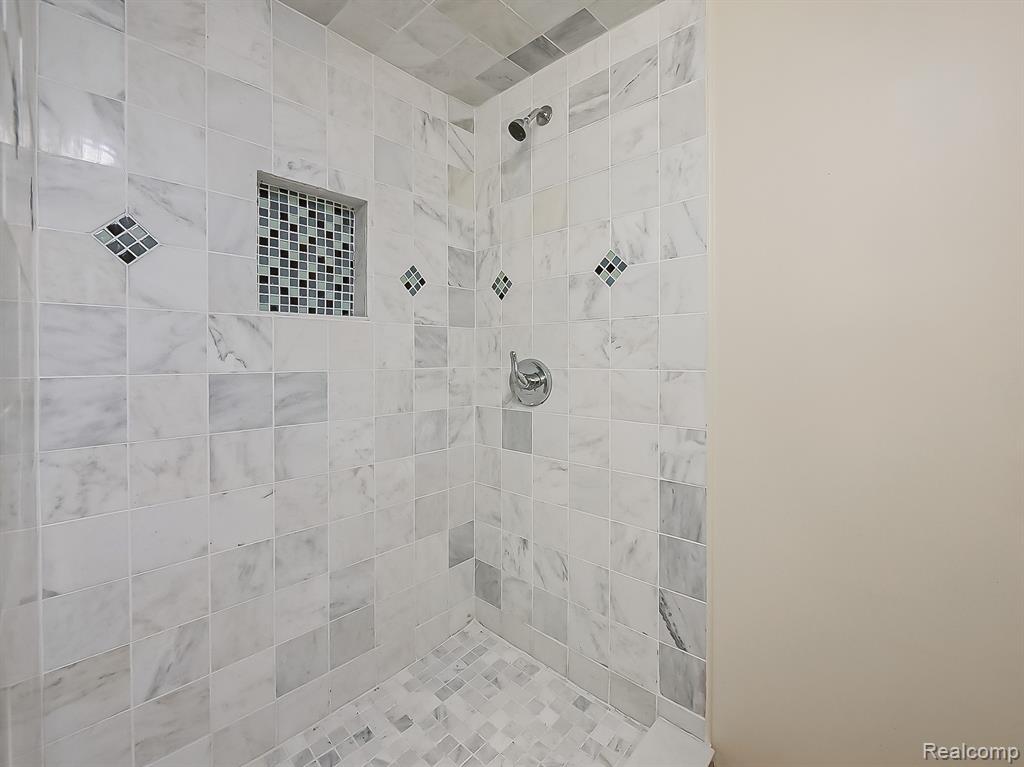 8701 Brookville Road, Plymouth, MI 48170 — Photo 29