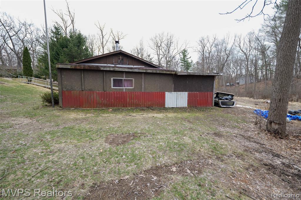 1721 Moffat Road, Leonard, MI 48367 — Photo 32