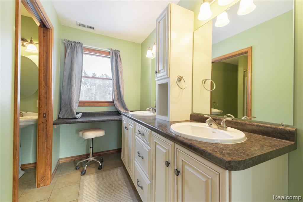 5942 Bluebush Road, Monroe, MI 48162 — Photo 34