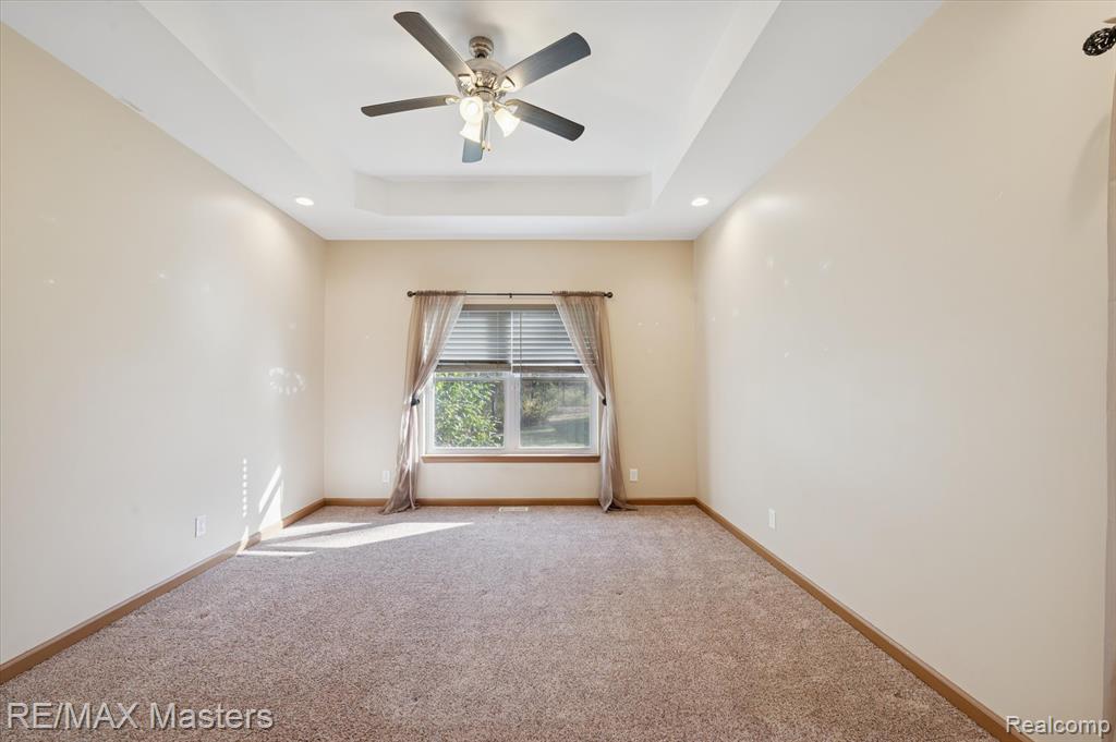 25845 Martinsville Road, New Boston, MI 48164 — Photo 17