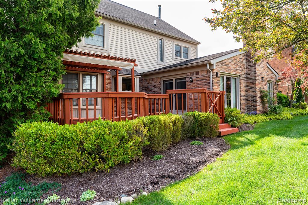 41451 Waterfall Road, Northville, MI 48168 — Photo 45
