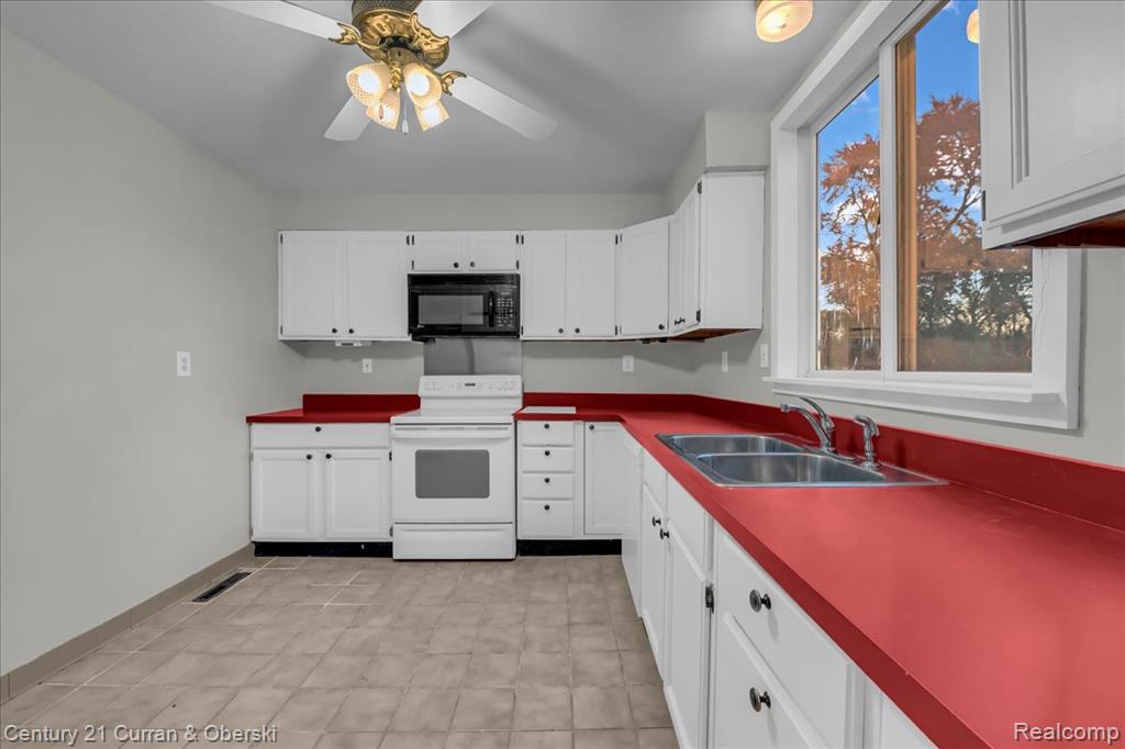 6315 Denton Road, Van Buren, MI 48111 — Photo 12