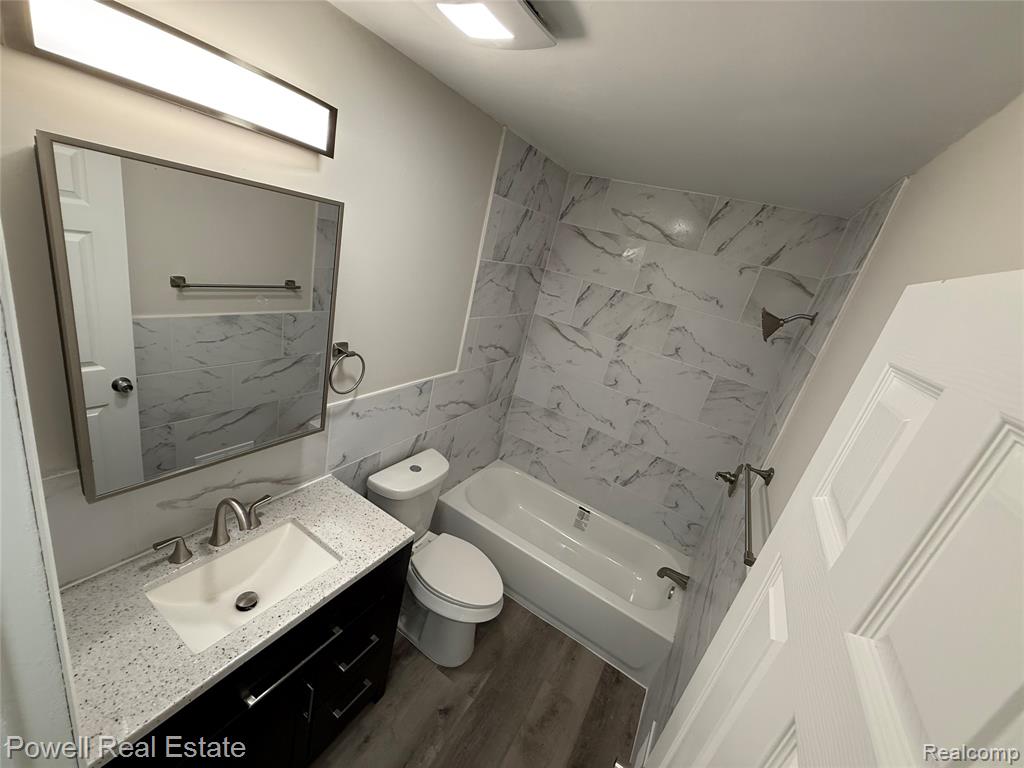 536 Emerson Avenue, Pontiac, MI 48342 — Photo 13