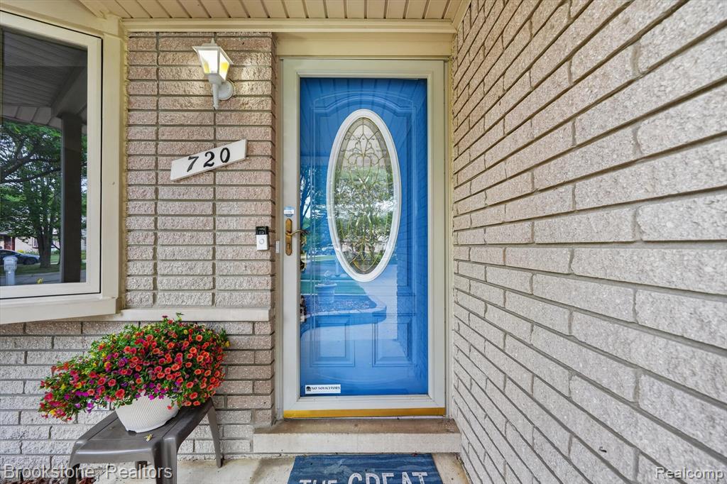 720 Comet Court, Canton, MI 48188 — Photo 5