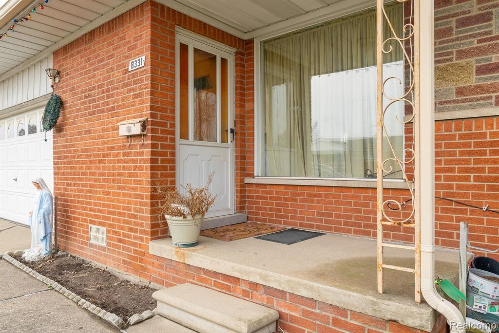 8331 Stanley Drive, Warren, MI 48093 — Photo 5