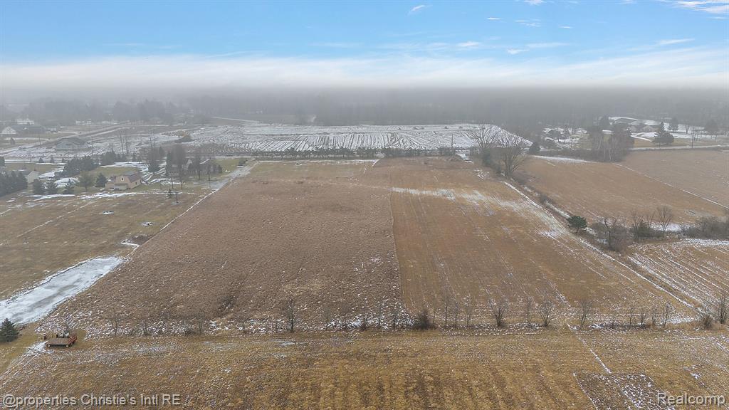 54651 CHESTERFIELD Road, Chesterfield, MI — Photo 6