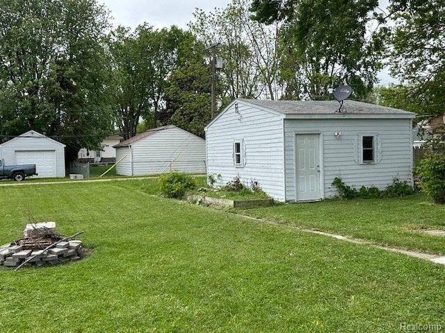 90 S Rose Street, Mount Clemens, MI 48043 — Photo 20