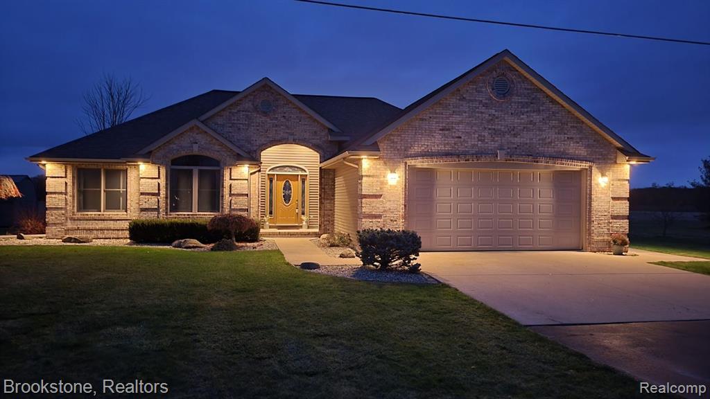 5300 W LAKE Road W, Clio, MI 48420 — front exterior