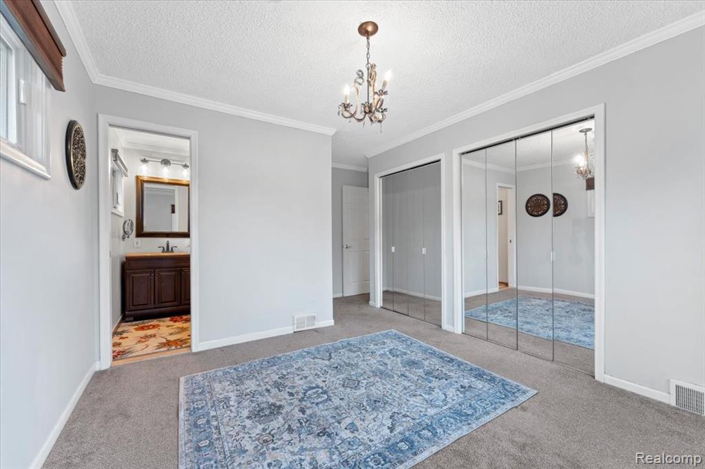 21524 THOROFARE Road, Grosse Ile, MI 48138 — Photo 16