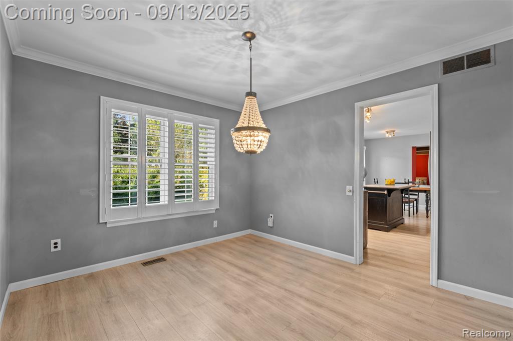 5493 S Piccadilly, West Bloomfield, MI — Photo 6