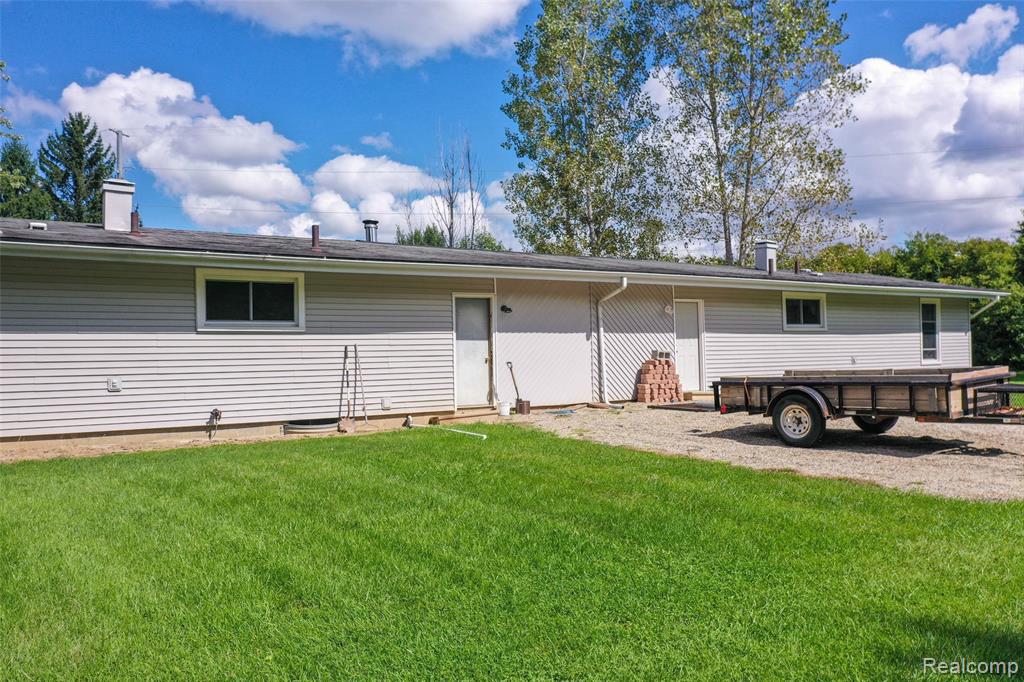 5920 CAMPBELL CORNERS Drive, Howell, MI 48855 — Photo 56
