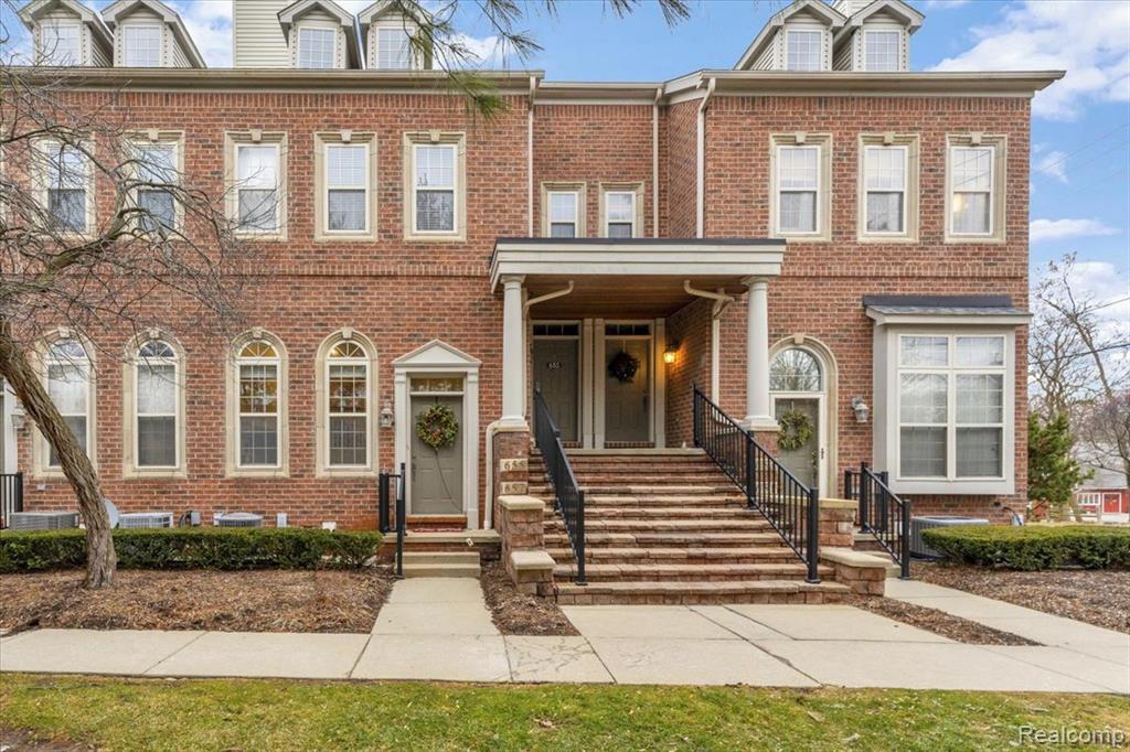657 River Park Village Boulevard, Northville, MI 48167 — Photo 2