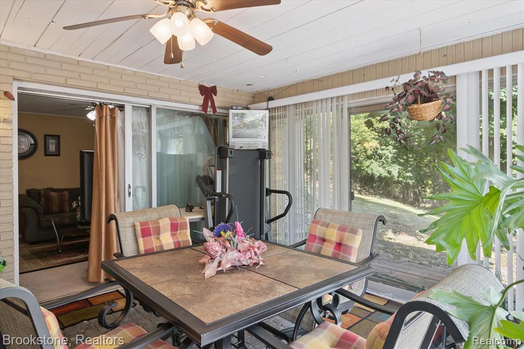 4665 W Maple Road, Bloomfield Hills, MI 48301 — Photo 36