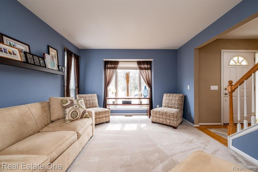 7265 WILLOW OAK Drive, West Bloomfield, MI 48324 — Photo 7