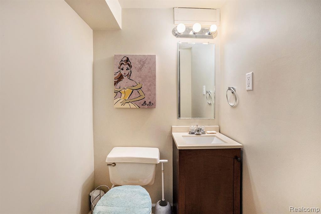 422 Jeffrey Avenue, Royal Oak, MI 48073 — Photo 21
